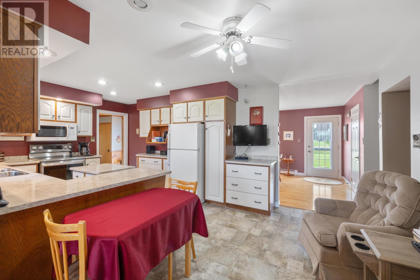 2193 Route 1a, Central Bedeque, Summerside, Prince Edward Island  C1N 4J9 - Photo 11 - 202504414