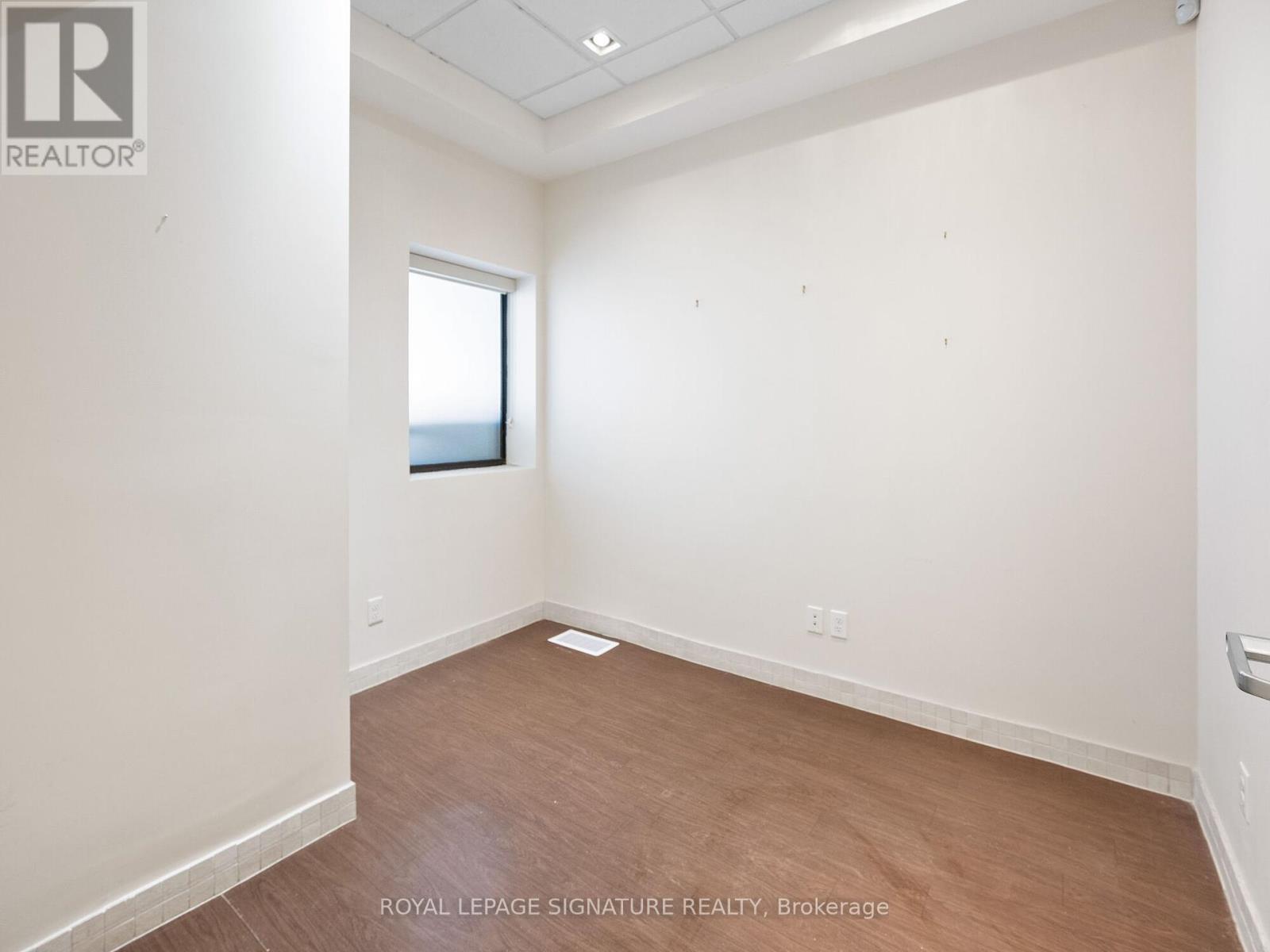 1560- 1562 Queen Street W, Toronto (Roncesvalles), Ontario  M6R 1A6 - Photo 23 - W12006857