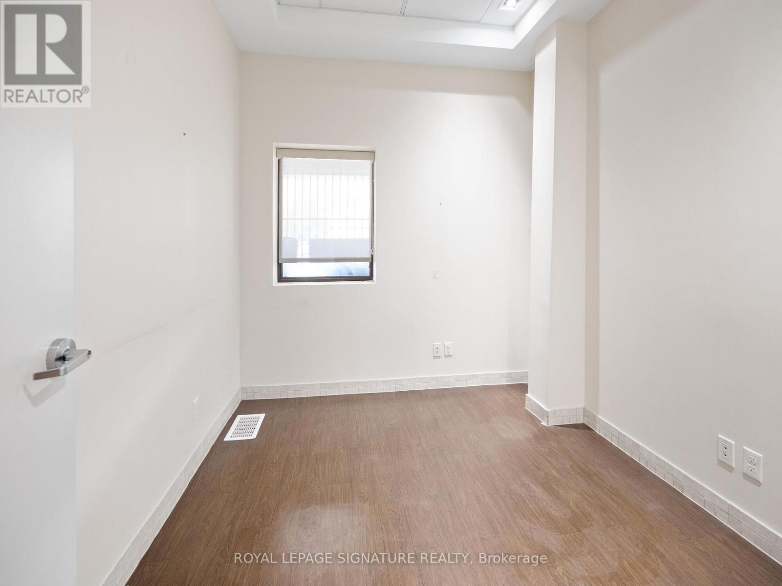 1560- 1562 Queen Street W, Toronto (Roncesvalles), Ontario  M6R 1A6 - Photo 26 - W12006857