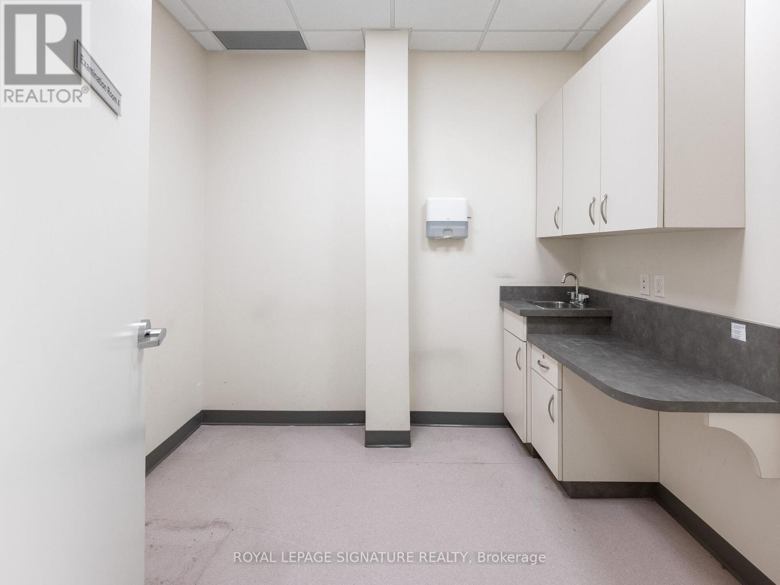 1560- 1562 Queen Street W, Toronto (Roncesvalles), Ontario  M6R 1A6 - Photo 29 - W12006857