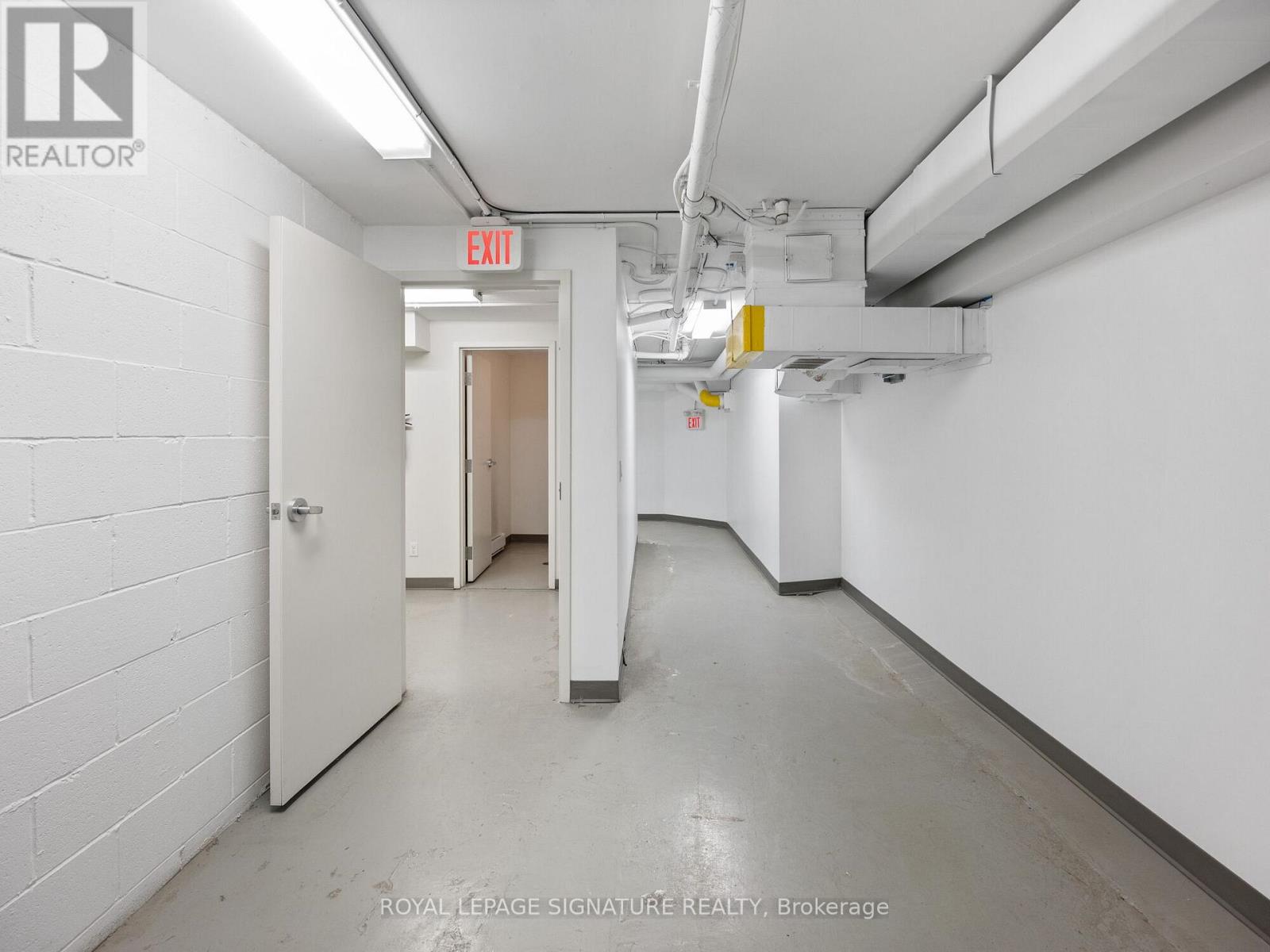 1560- 1562 Queen Street W, Toronto (Roncesvalles), Ontario  M6R 1A6 - Photo 35 - W12006857