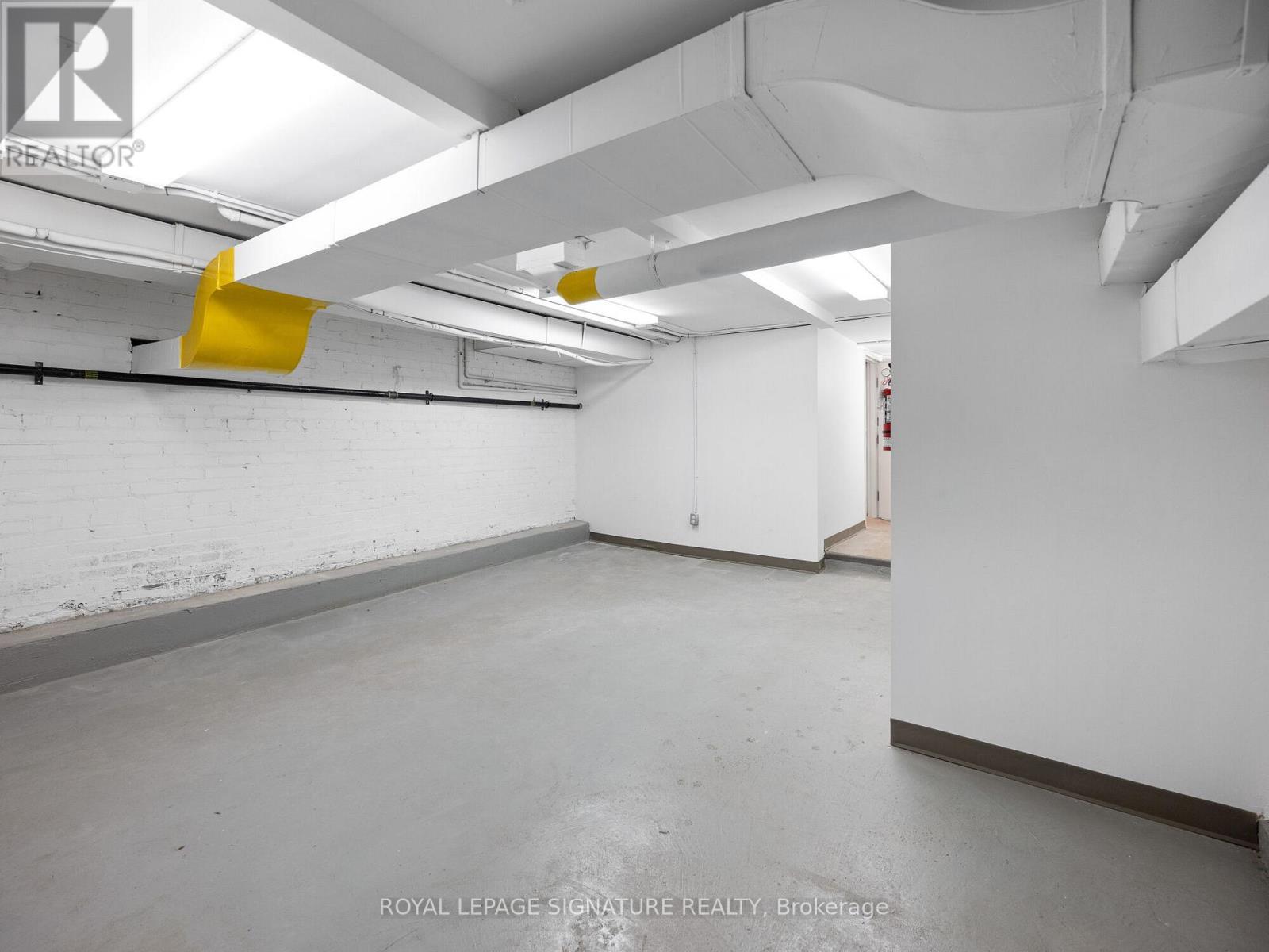 1560- 1562 Queen Street W, Toronto (Roncesvalles), Ontario  M6R 1A6 - Photo 40 - W12006857