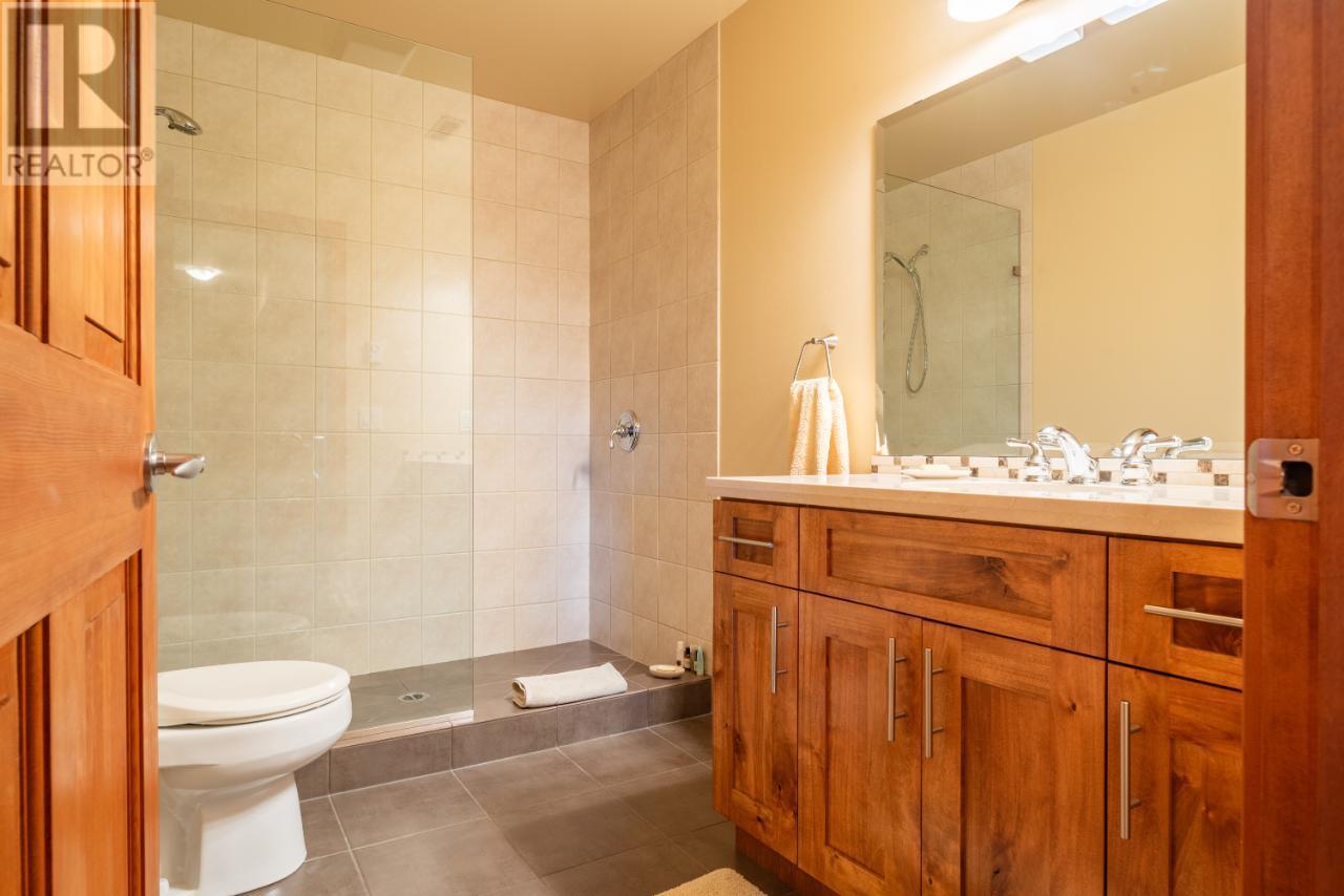 922 Redstone Drive, Rossland, British Columbia  V0G 1Y0 - Photo 34 - 10338007