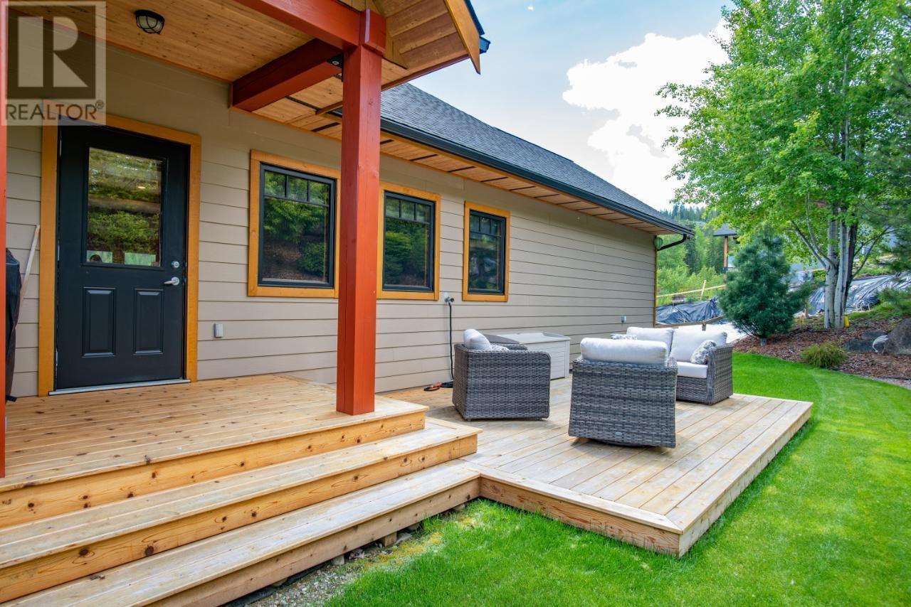 922 Redstone Drive, Rossland, British Columbia  V0G 1Y0 - Photo 42 - 10338007