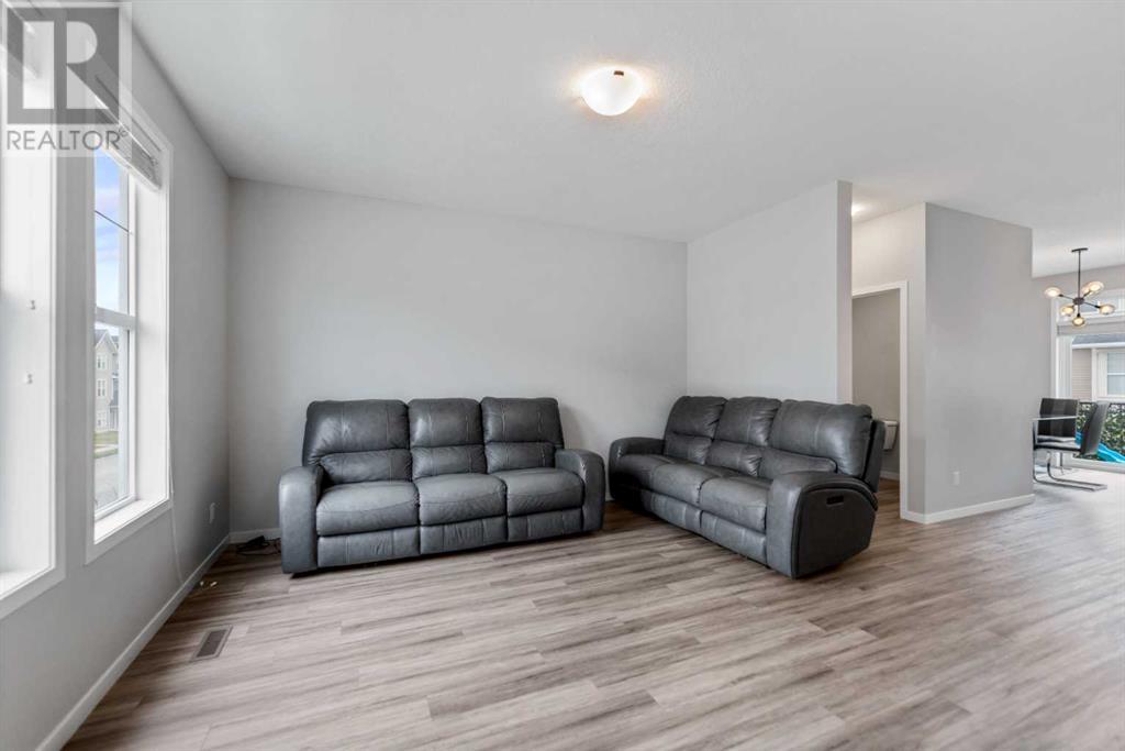 211 South Point Park Sw, Airdrie, Alberta  T4B 5C3 - Photo 13 - A2182738