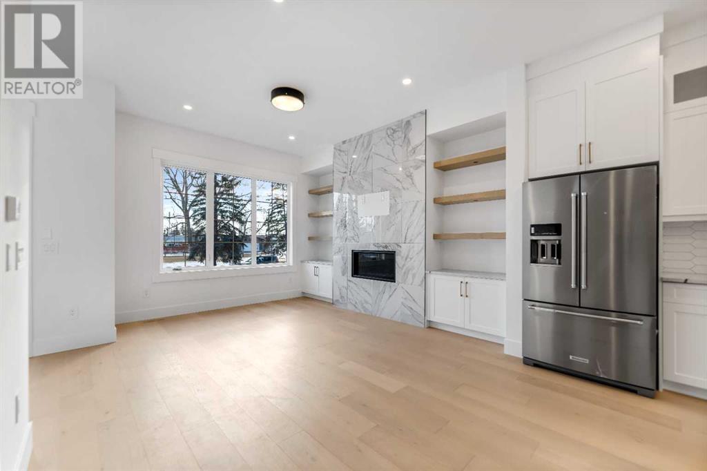 Property at 2424 53 Avenue SW image 5