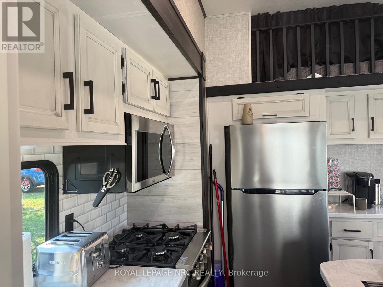 13 Dogwood Street, Peterborough, Ontario  K9J 6Y3 - Photo 4 - X12006989