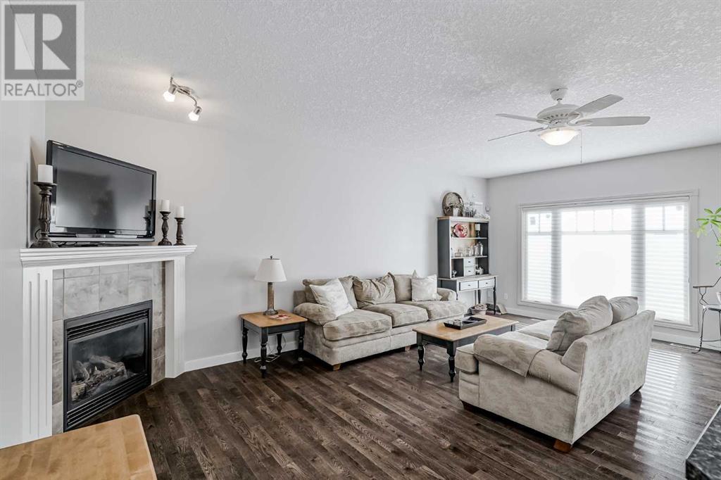 103 Bridle Estates Mews Sw, Calgary, Alberta  T2A 6R1 - Photo 7 - A2196647