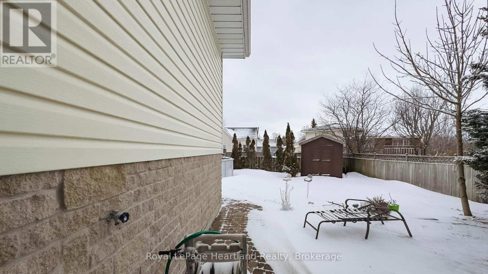 35 Bennett Street W, Goderich, Ontario  N7A 1X5 - Photo 39 - X12006899