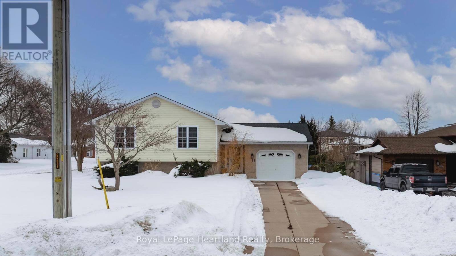 35 Bennett Street W, Goderich, Ontario  N7A 1X5 - Photo 42 - X12006899
