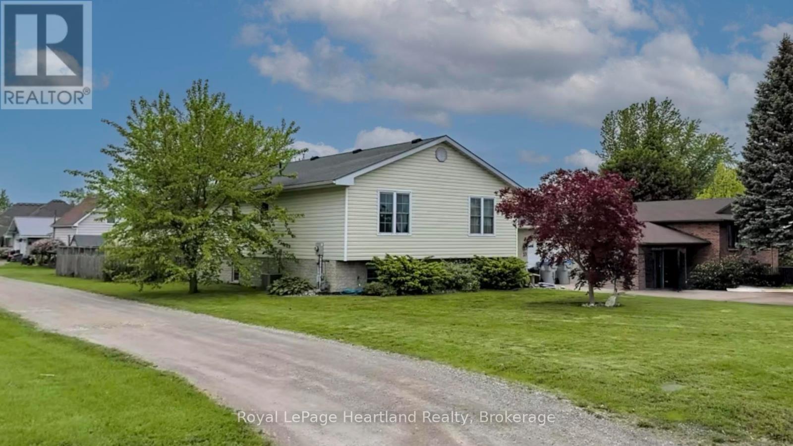 35 Bennett Street W, Goderich, Ontario  N7A 1X5 - Photo 47 - X12006899