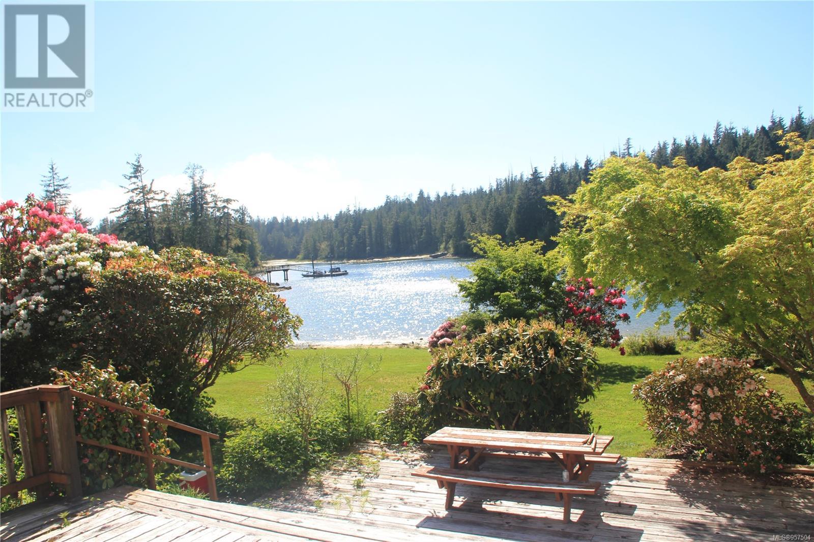 522 Burlo Island, Bamfield, British Columbia  V0R 1B0 - Photo 34 - 957504