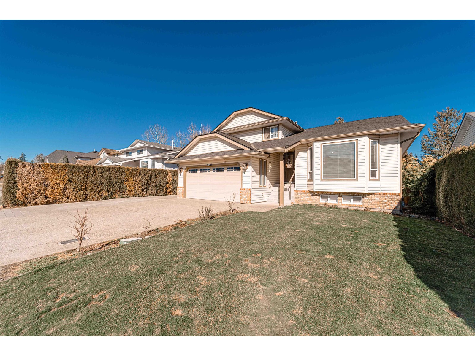 Property at 32155 CLINTON AVENUE image 3