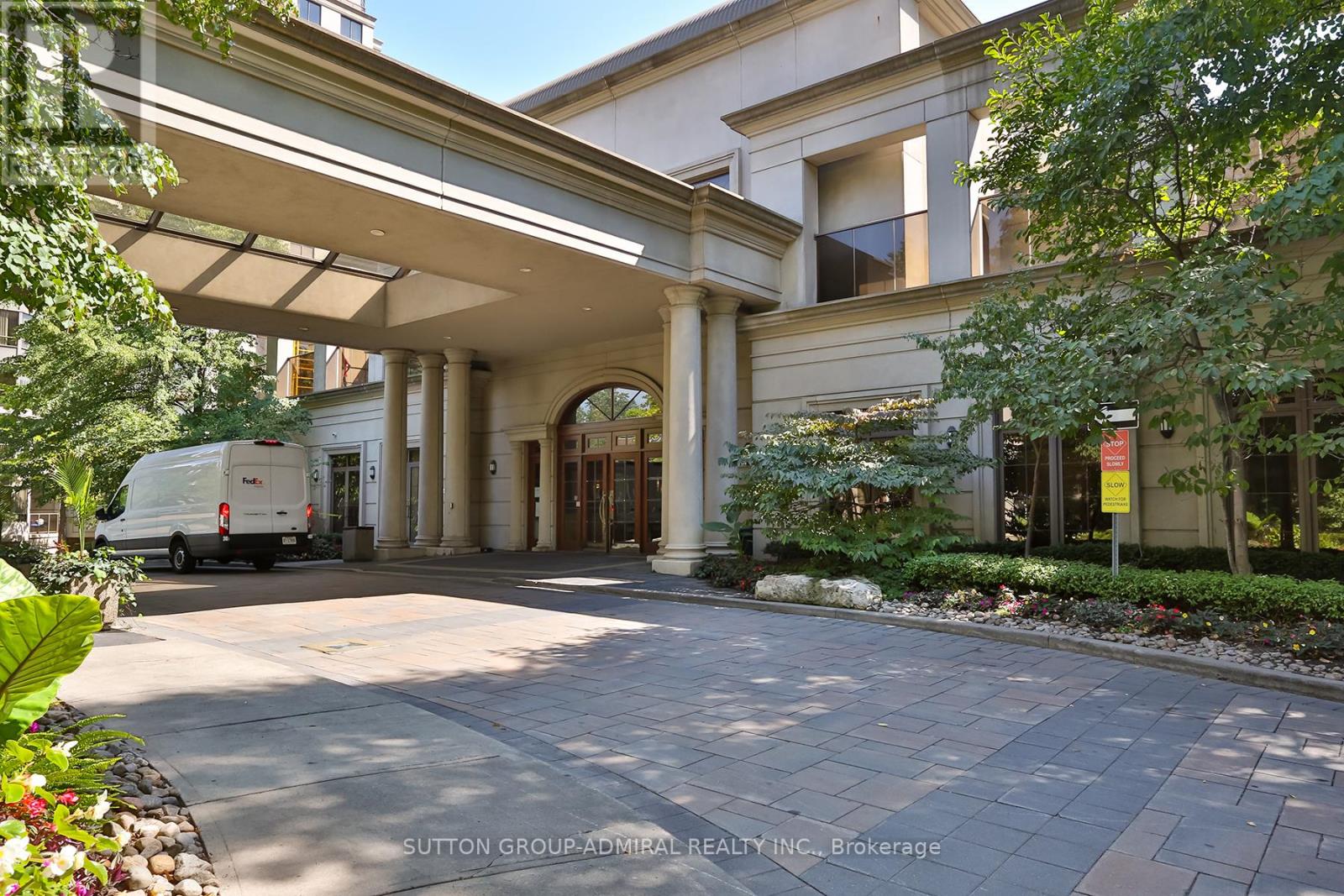 Property at 1403 - 78 HARRISON GARDEN BOULEVARD image 2