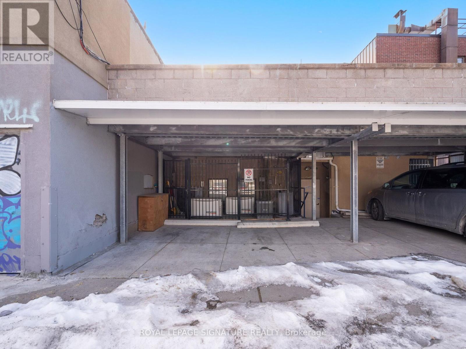 1560- 1562 Queen Street W, Toronto (Roncesvalles), Ontario  M6R 1A6 - Photo 32 - W12006885