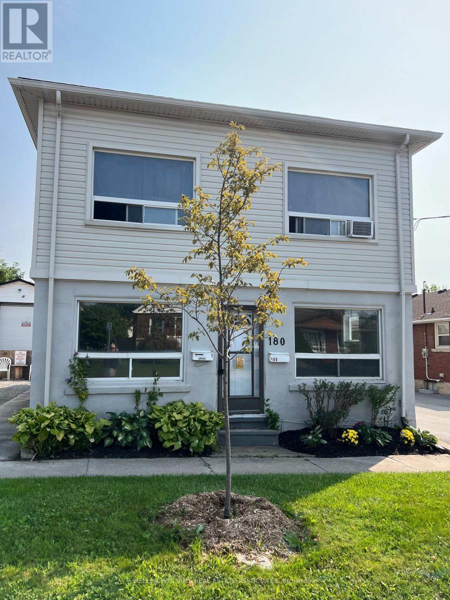 Property at 180 PINE STREET S image 2