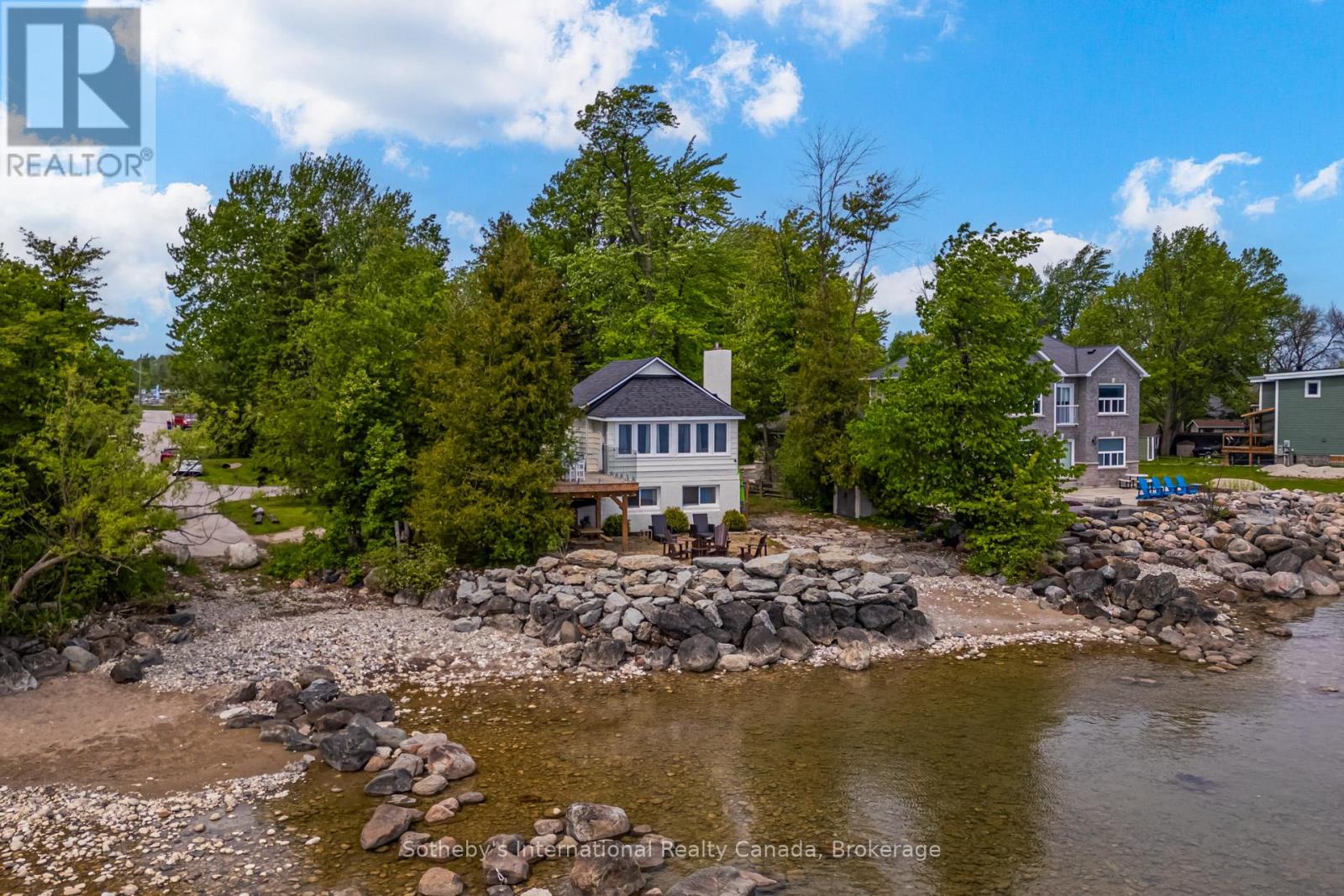 Property at 16 WILLIAM AVENUE image 1