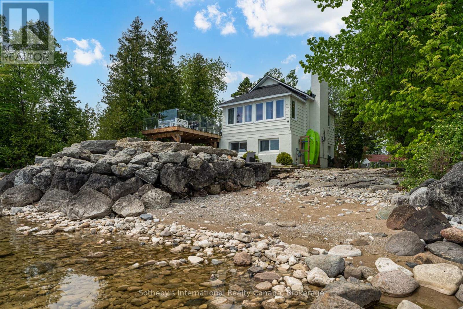 Property at 16 WILLIAM AVENUE image 3