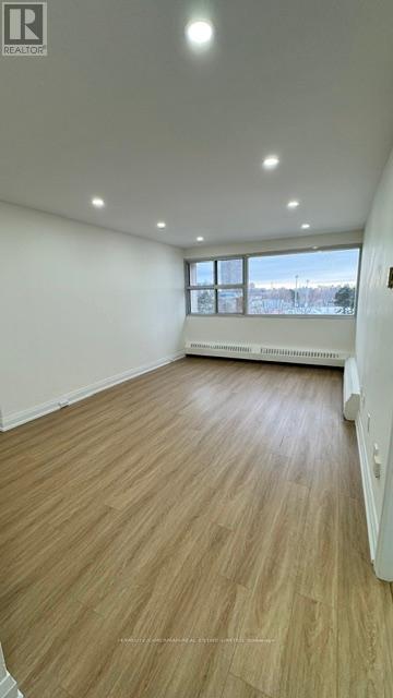 Property at 505 - 725 DON MILLS ROAD image 4
