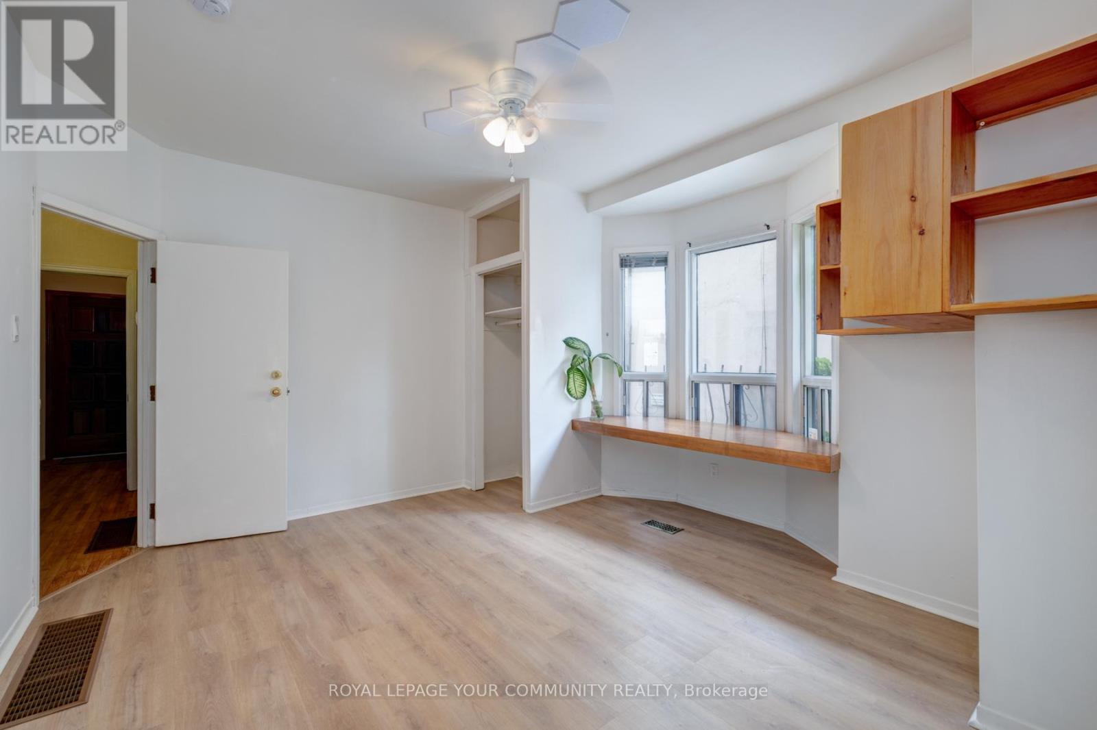 Property at 356 DUPONT STREET image 3
