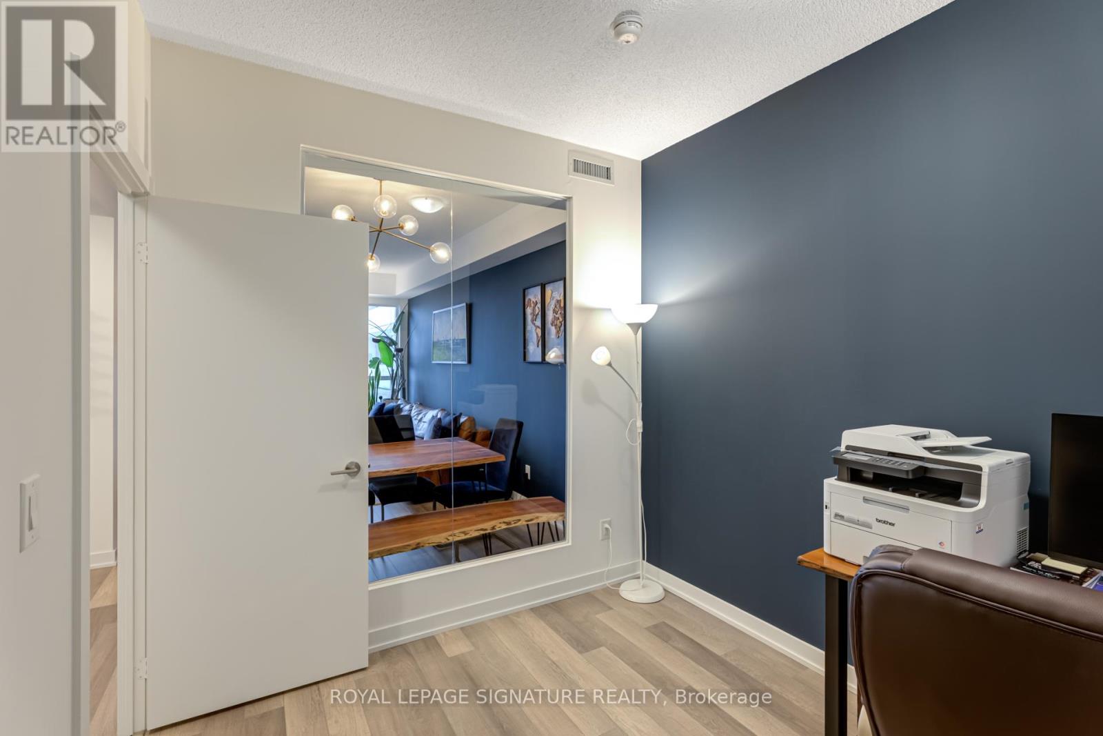 507 - 1603 Eglinton Avenue W, Toronto, Ontario  M6E 0A1 - Photo 15 - C12007066