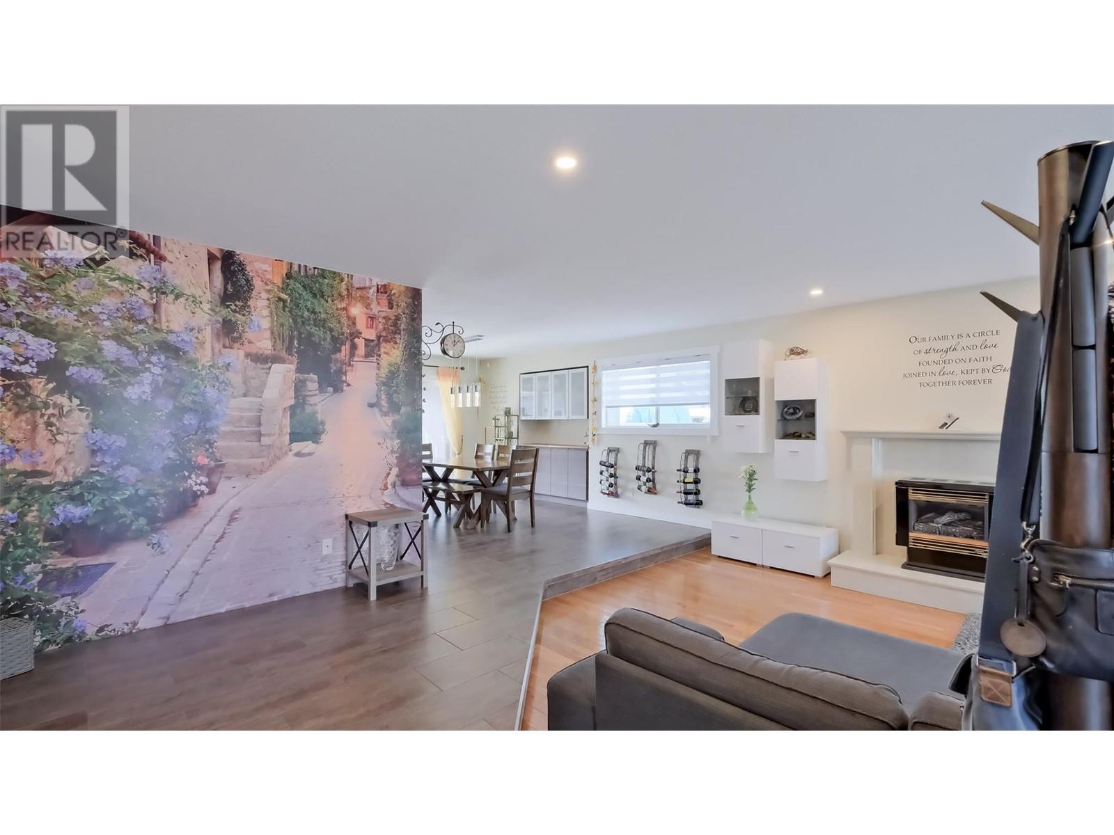 Property at 171 MCCurdy Road image 2