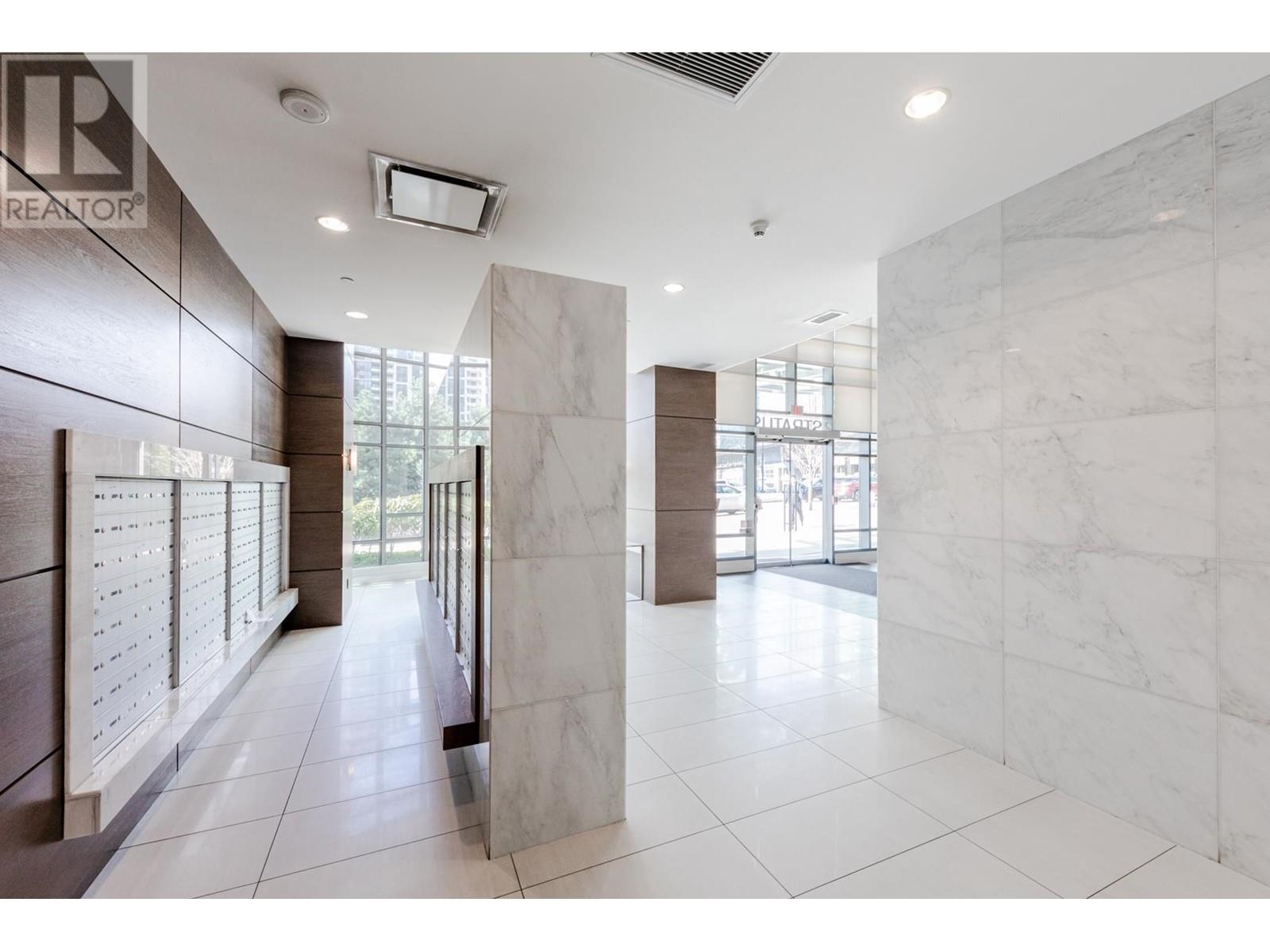 2208 2008 Rosser Avenue, Burnaby, British Columbia  V5C 0H8 - Photo 38 - R2974637