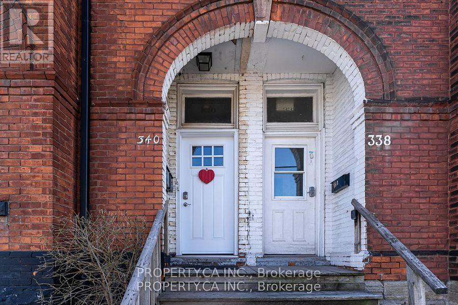 340 Cannon Street E, Hamilton, Ontario  L8L 2B9 - Photo 4 - X12007010