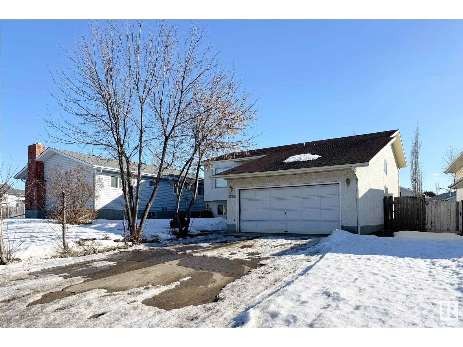 Property at 5207 13 AV NW image 3