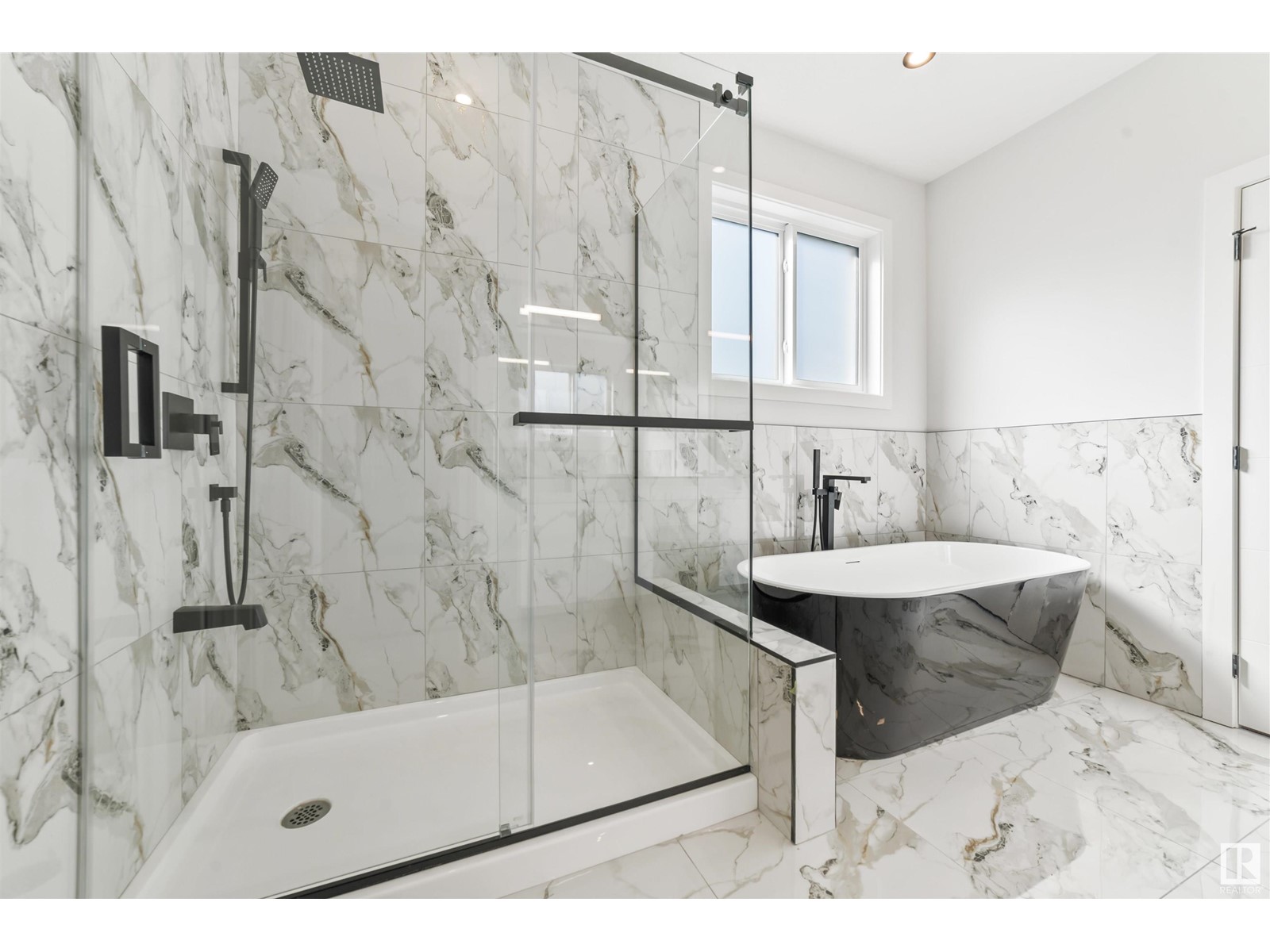 204 Cavanagh Common Sw, Edmonton, Alberta  T6W 4H4 - Photo 46 - E4424297