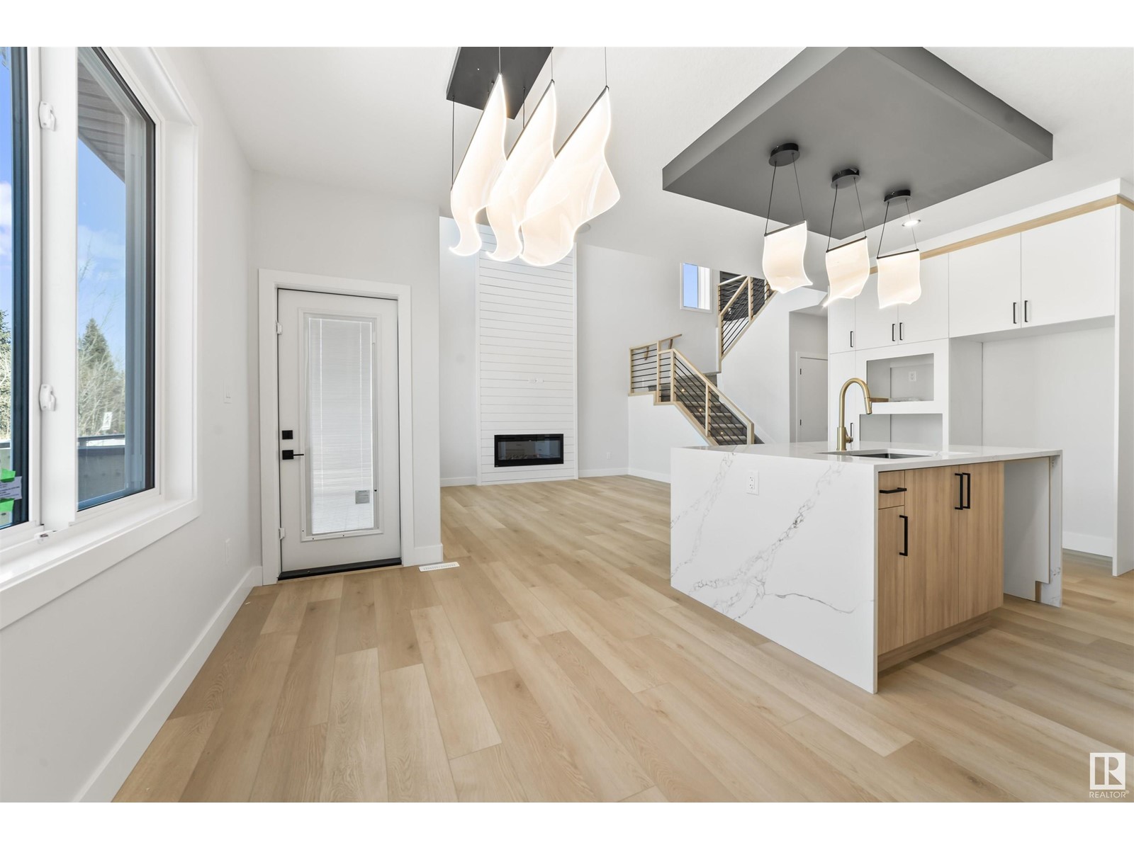 Property at 204 CAVANAGH COMMON SW image 3