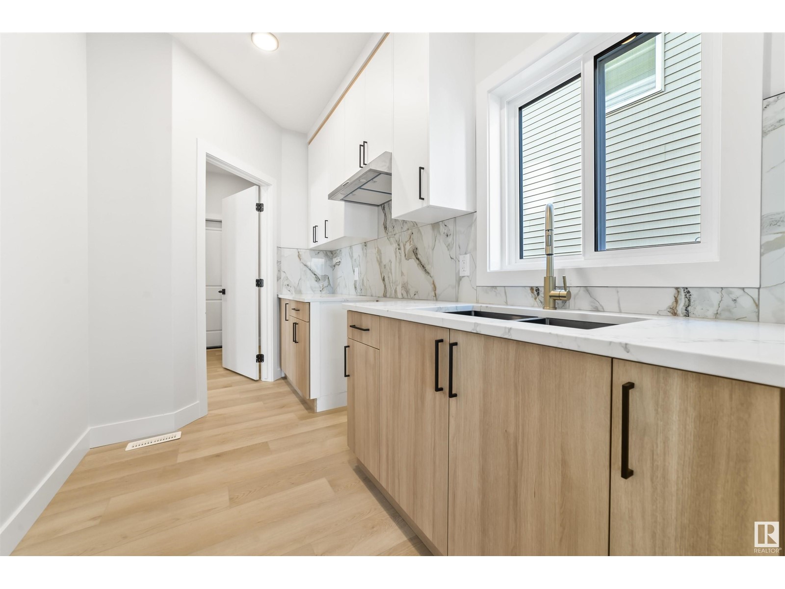 204 Cavanagh Common Sw, Edmonton, Alberta  T6W 4H4 - Photo 15 - E4424297