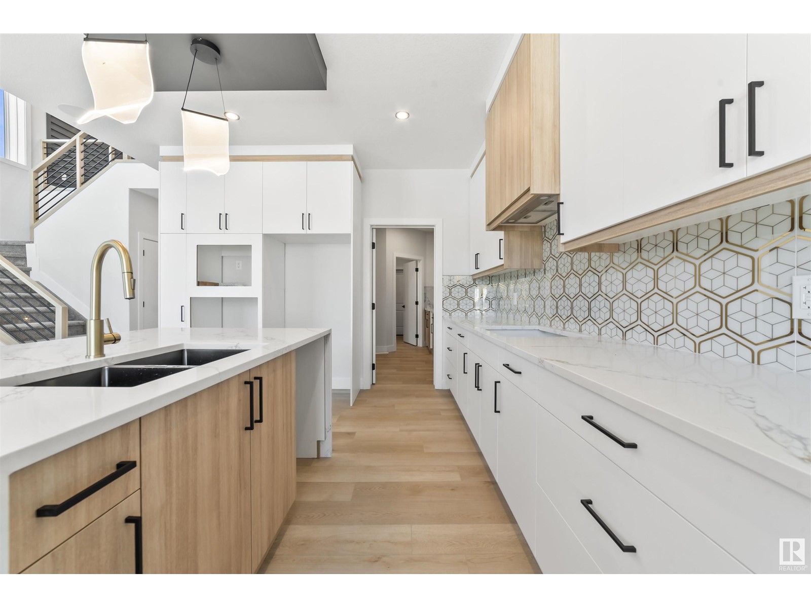 204 Cavanagh Common Sw, Edmonton, Alberta  T6W 4H4 - Photo 20 - E4424297