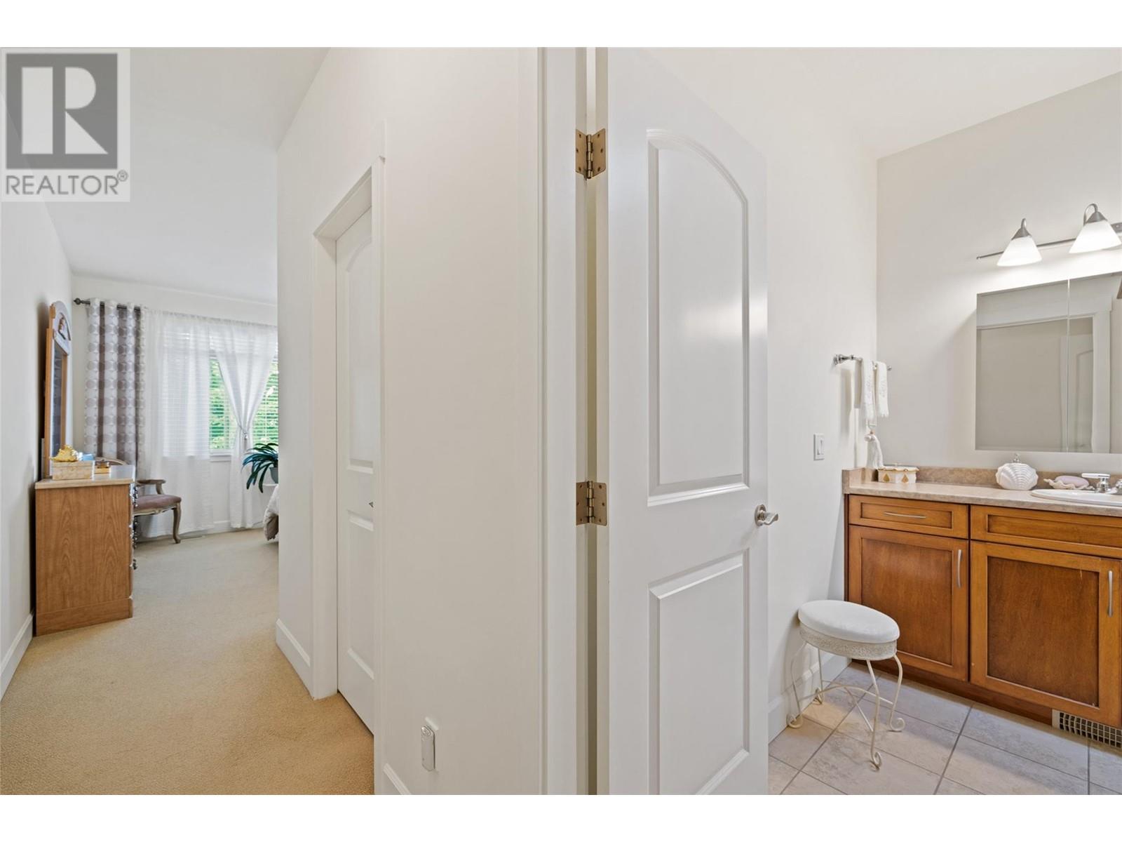 Property at 4035 Gellatly Road Unit# 239 image 5