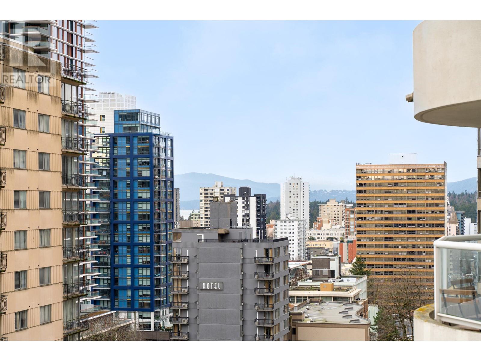 Listing Picture 15 of 20 : 903 717 JERVIS STREET, Vancouver / 溫哥華 - 魯藝地產 Yvonne Lu Group - MLS Medallion Club Member