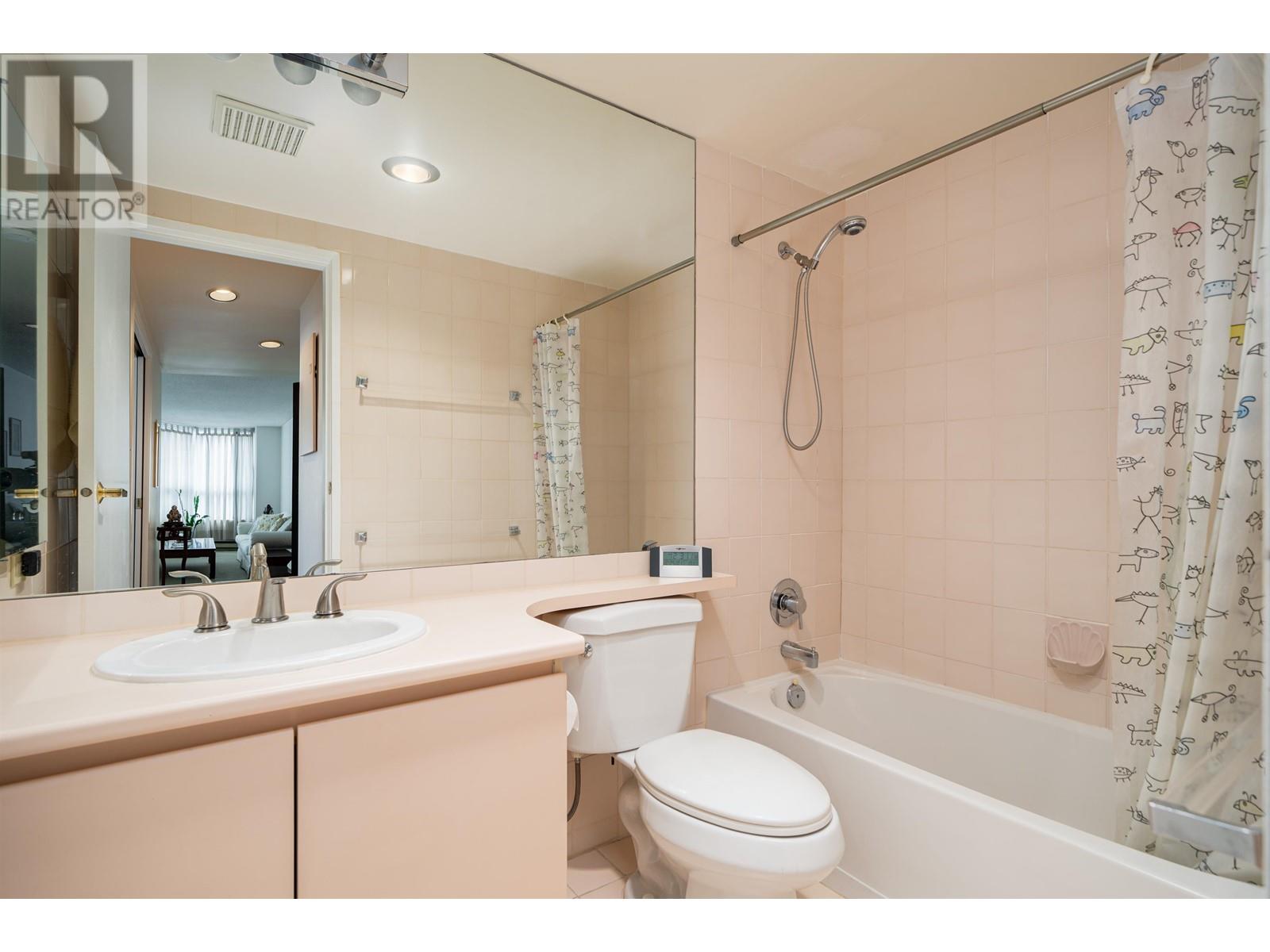 Listing Picture 14 of 20 : 903 717 JERVIS STREET, Vancouver / 溫哥華 - 魯藝地產 Yvonne Lu Group - MLS Medallion Club Member