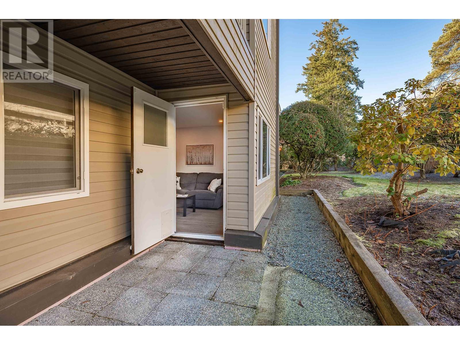 101 1209 Howie Avenue, Coquitlam, British Columbia  V3J 1T9 - Photo 12 - R2973851