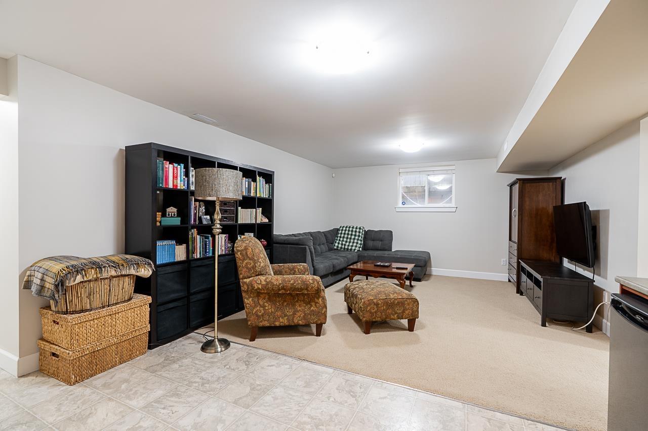 20222 71a Avenue, Langley, British Columbia  V2Y 3A1 - Photo 29 - R2974401