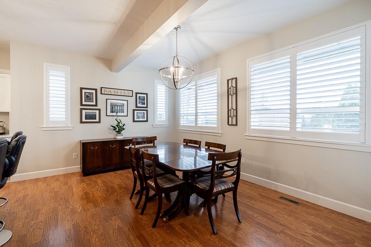 20222 71a Avenue, Langley, British Columbia  V2Y 3A1 - Photo 13 - R2974401