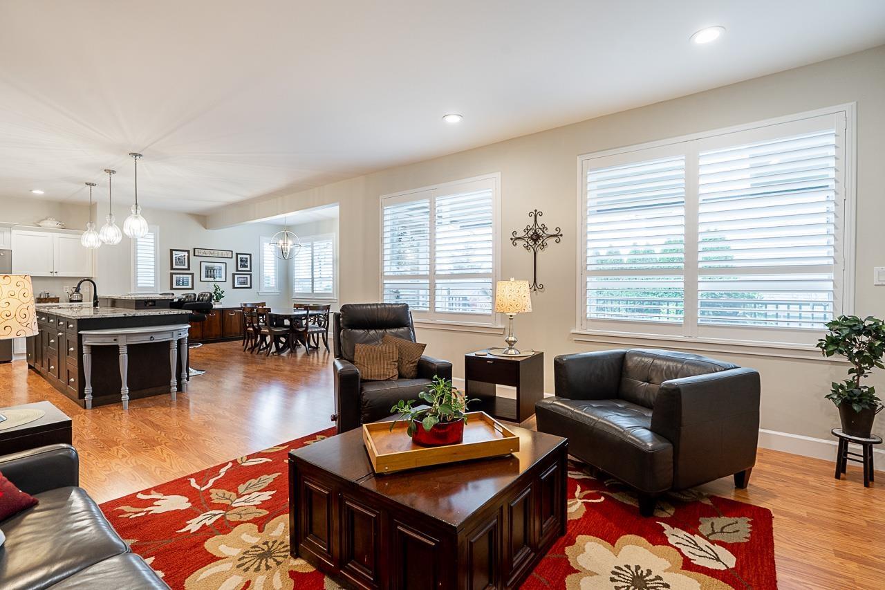 20222 71a Avenue, Langley, British Columbia  V2Y 3A1 - Photo 7 - R2974401