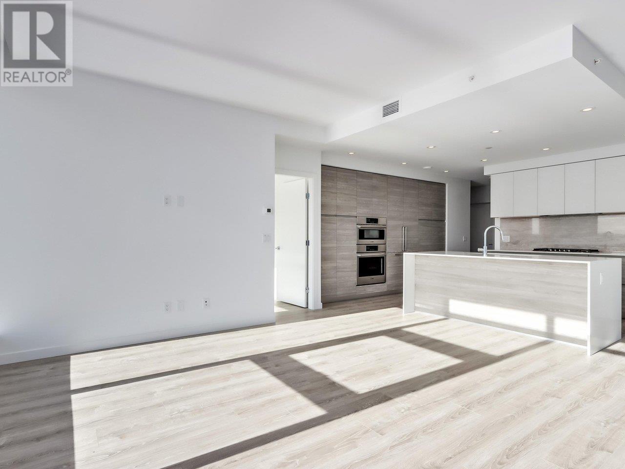2107 680 Quayside Drive, New Westminster, British Columbia  V3M 0P2 - Photo 10 - R2974906