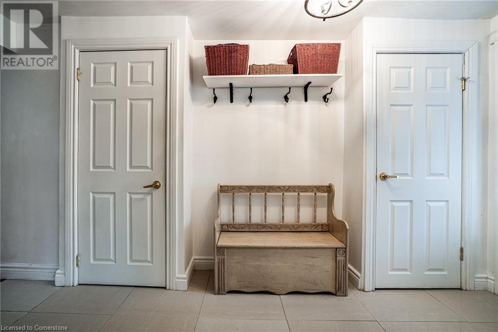Property at 21 CHATHAM Street image 4