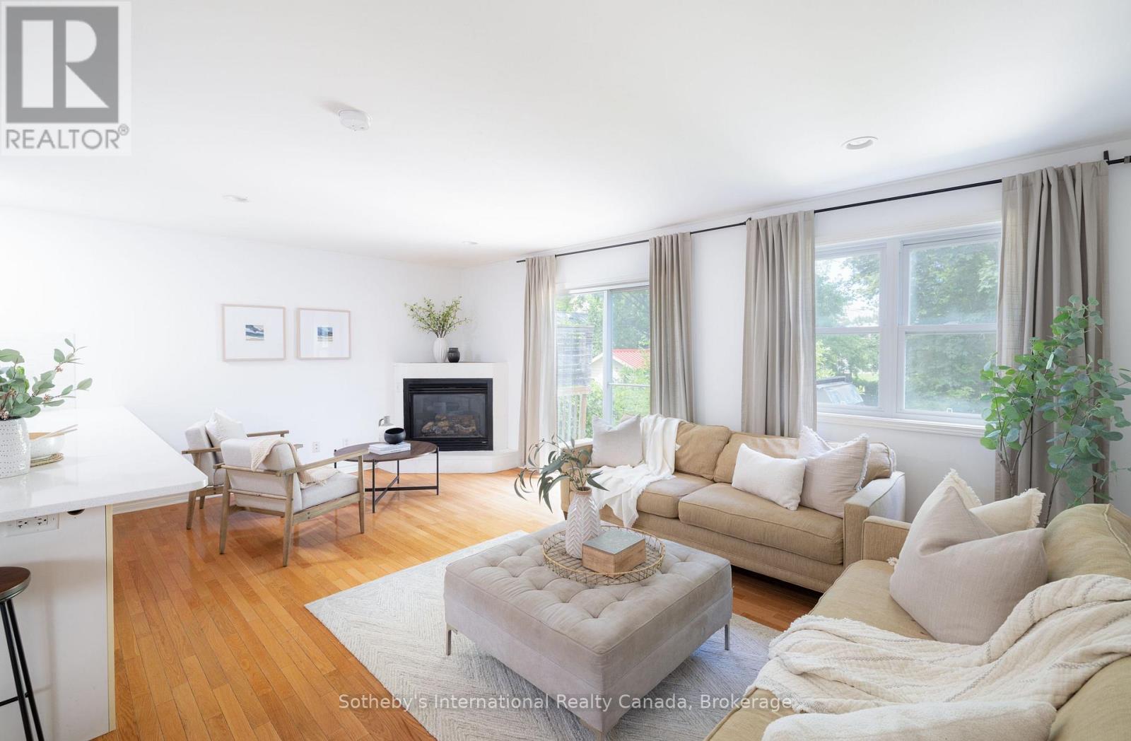 Property at 111 RODNEY STREET image 2