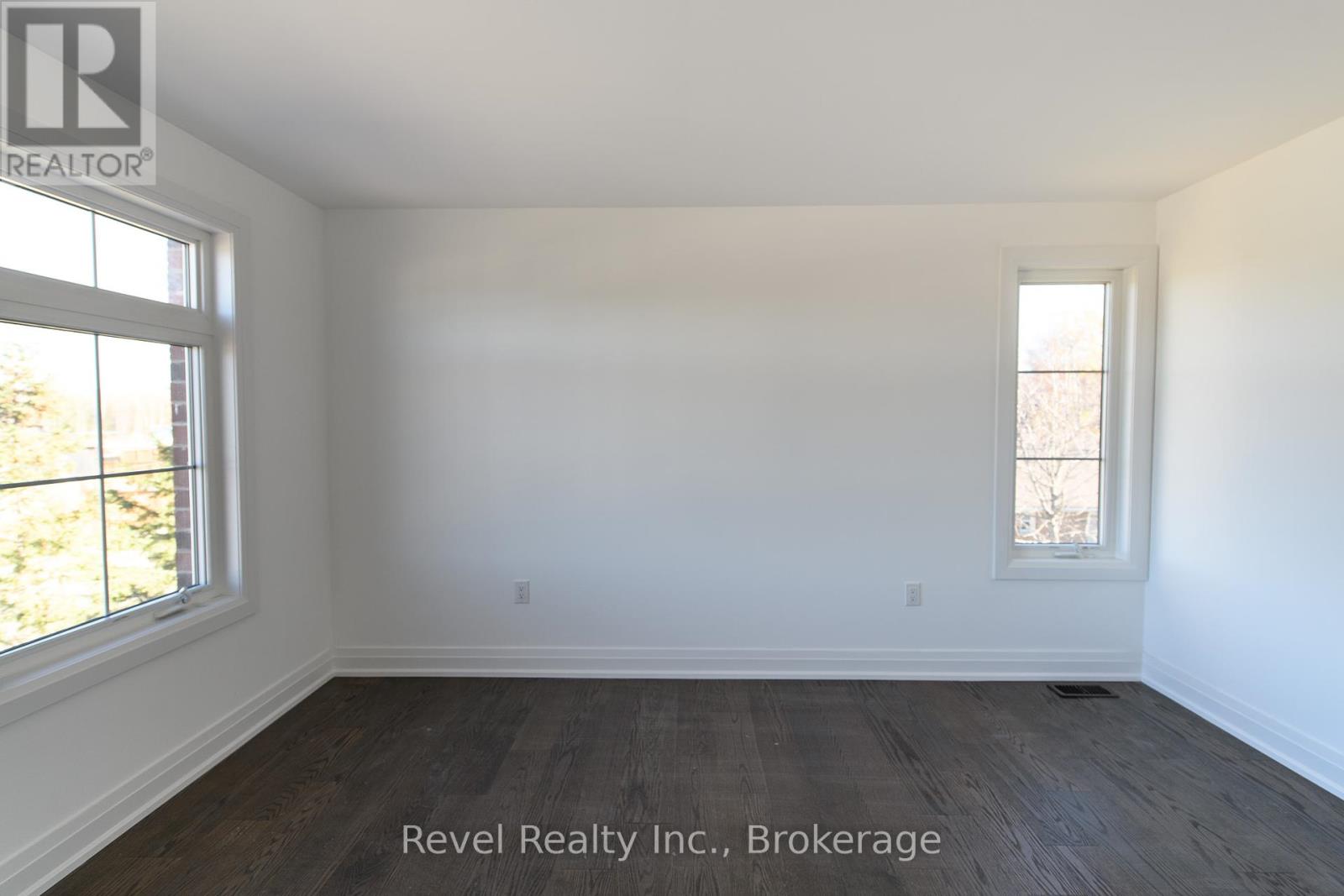 289 Ramblewood Drive, Wasaga Beach, Ontario  L9Z 2N9 - Photo 13 - S12007120
