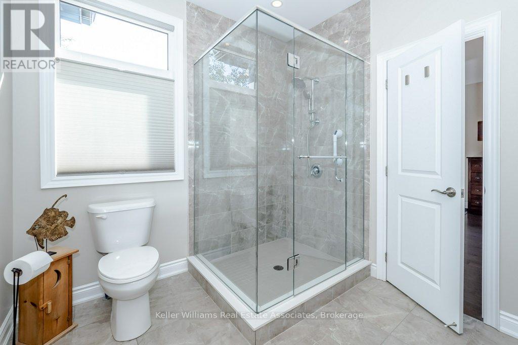 7 Breakwater Court, Gravenhurst, Ontario  P1P 0A2 - Photo 21 - X12007091