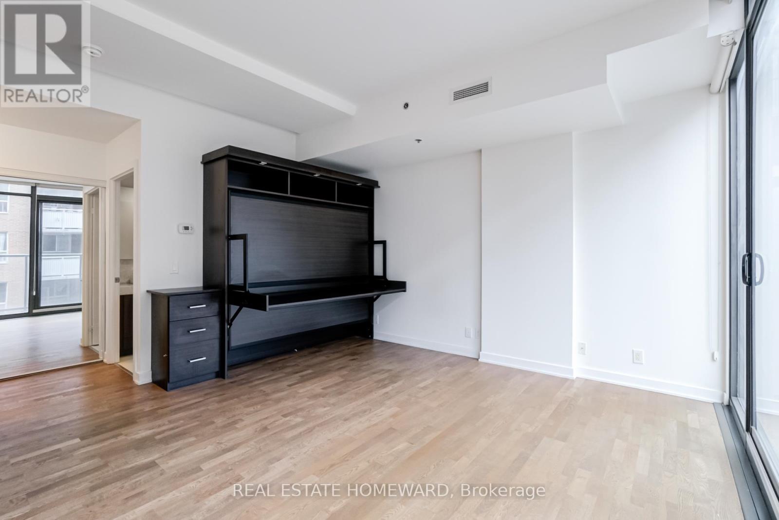 409 - 15 Beverley Street, Toronto, Ontario  M5T 0B3 - Photo 12 - C12007174