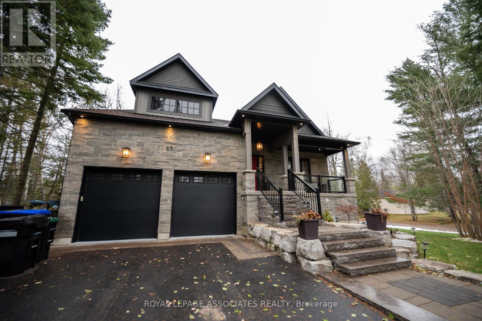 Property at 69 34TH STREET N image 2