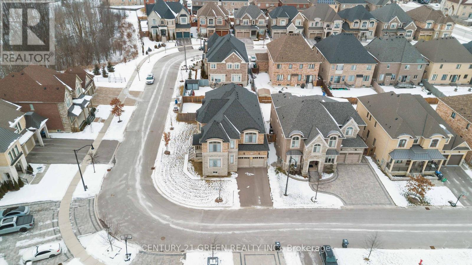 13 Foothills Crescent, Brampton, Ontario  L6P 4G9 - Photo 37 - W12007110