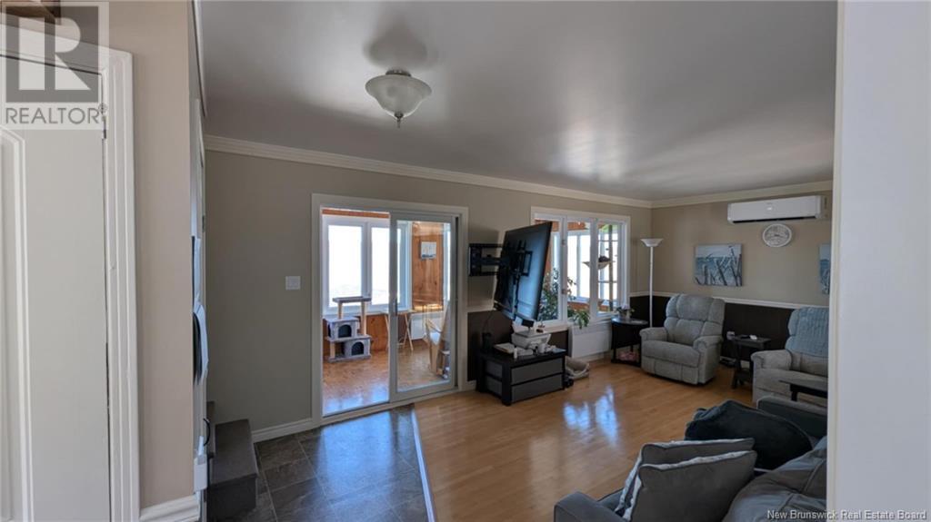 531 Victoria Street, Dalhousie, New Brunswick  E8C 2V5 - Photo 9 - NB113664