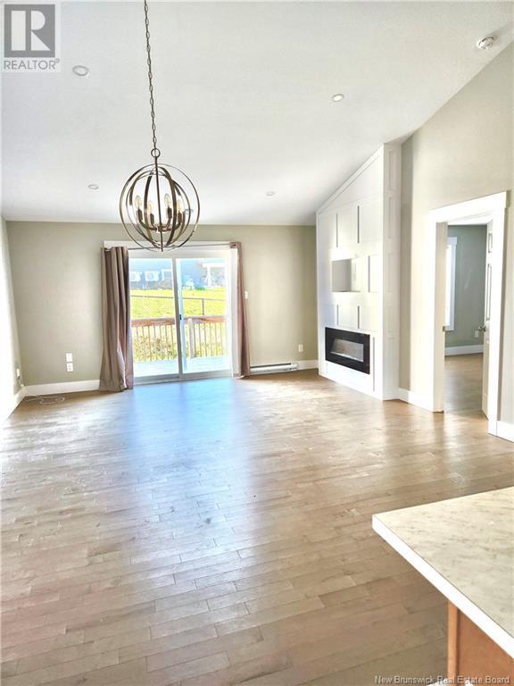 Property at 50 Anastasia Crescent image 3